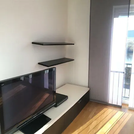 Apartment Gaestehaus Weingut Meierer Kesten